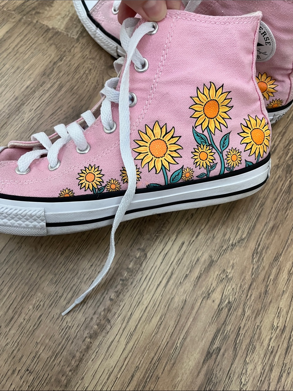 Converse | Sunflower Hightops - Picture 3 of 5